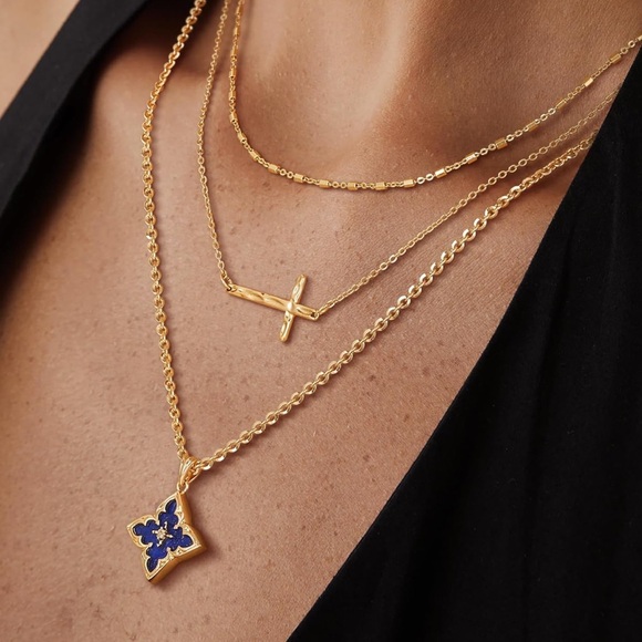 Gold Lapis Stone Clover Necklace - Picture 3 of 5